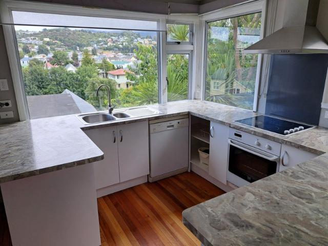 House for rent in Otakou