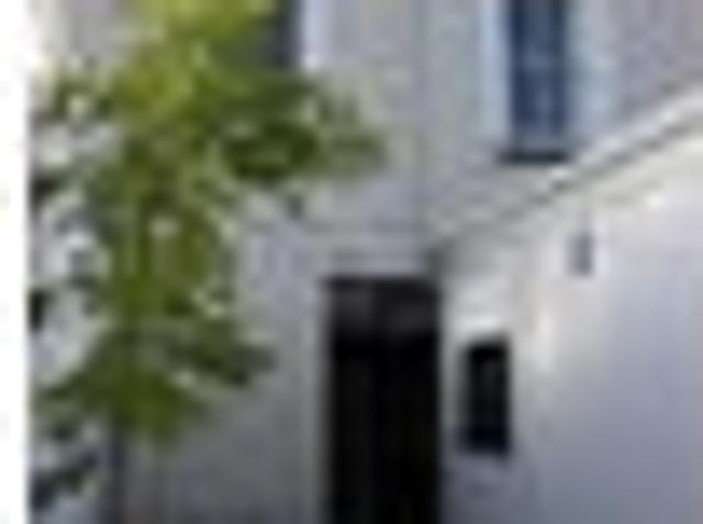 Townhouse for rent in Otakou