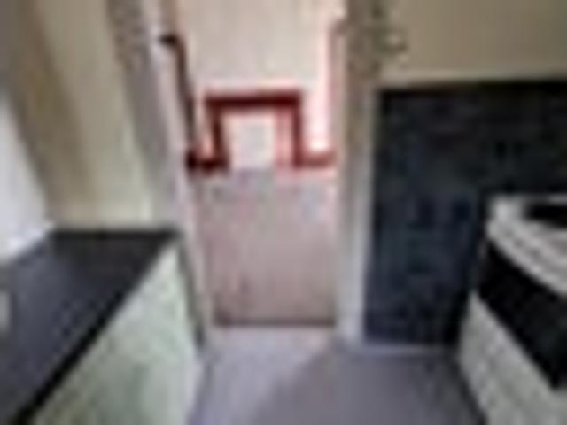 Townhouse for rent in Otakou