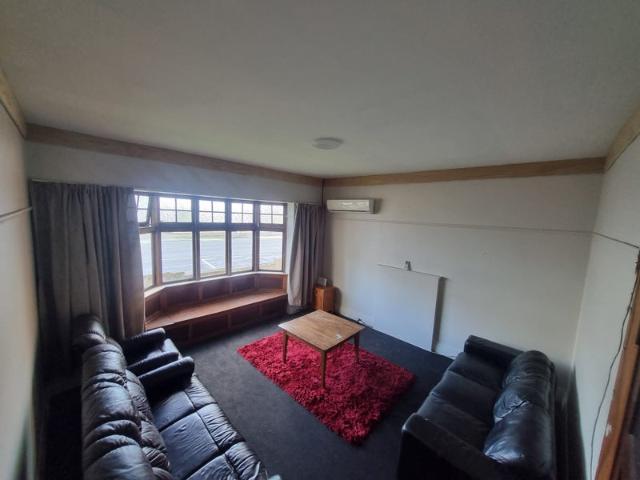 House for rent in Otakou