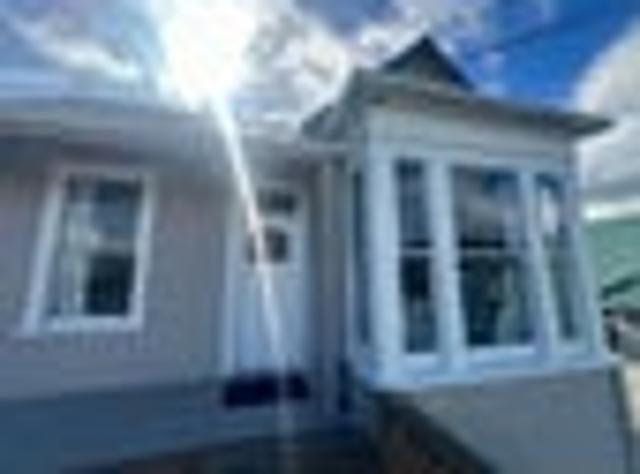 House for rent in Otakou