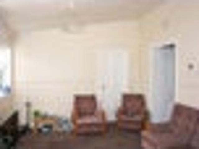 House for rent in Otakou