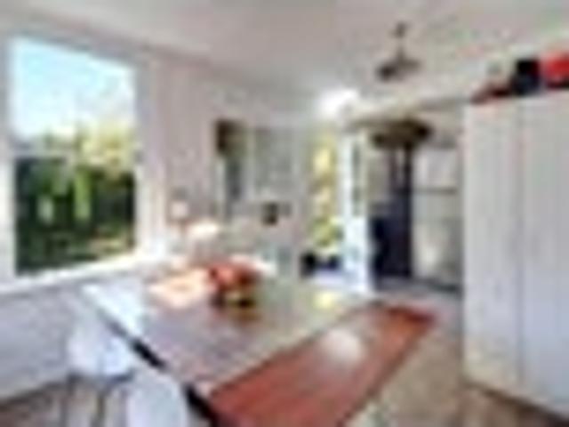 House for rent in Otakou