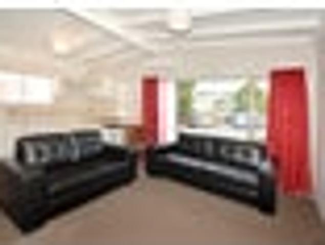 House for rent in Otakou