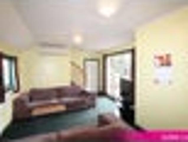 House for rent in Otakou