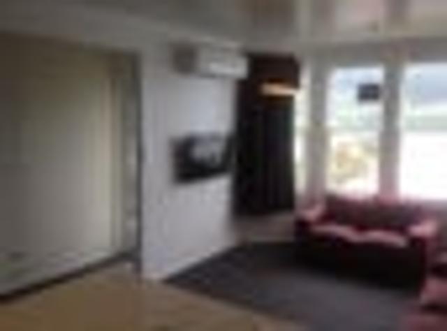 House for rent in Otakou