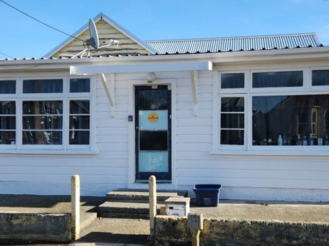 House for rent in Otakou