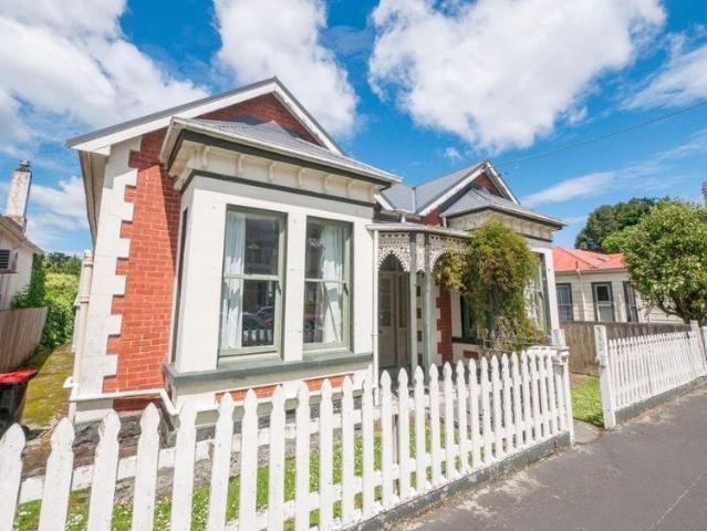 House for rent in Otakou