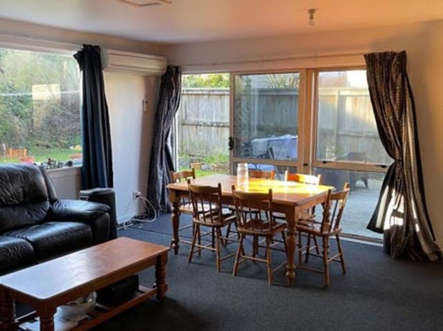 House for rent in Otakou