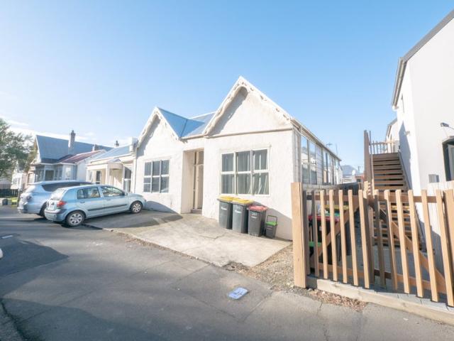 House for rent in Otakou