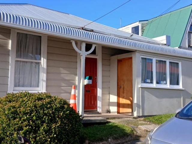 House for rent in Otakou