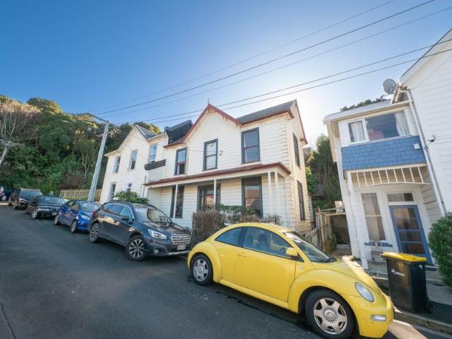 House for rent in Otakou