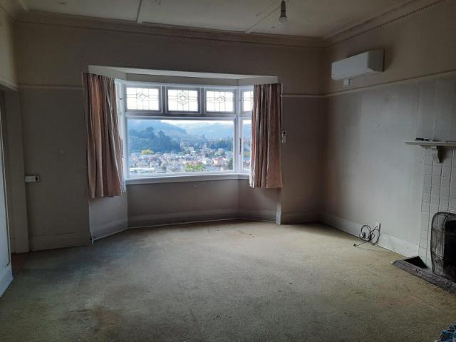House for rent in Otakou