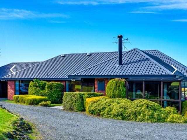 House for rent in Otakou