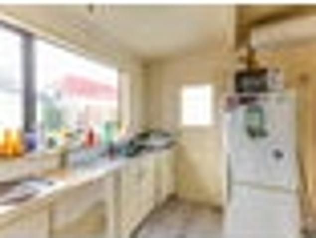House for rent in Otakou