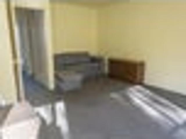 Townhouse for rent in Otakou