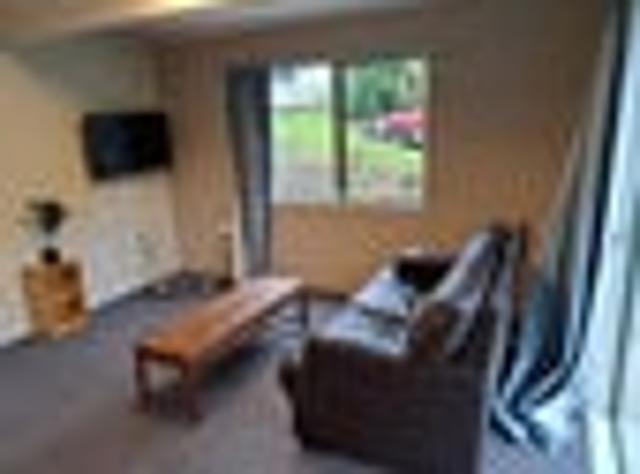 House for rent in Otakou