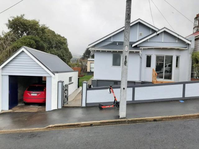 House for rent in Otakou