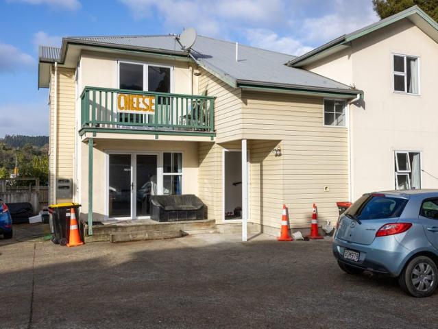 House for rent in Otakou