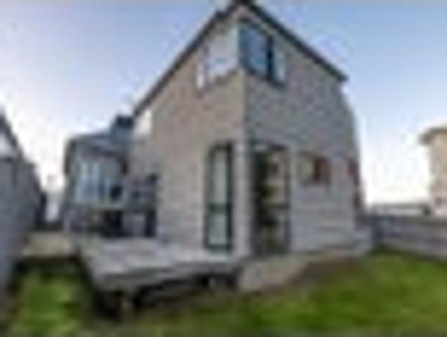 House for rent in Otakou