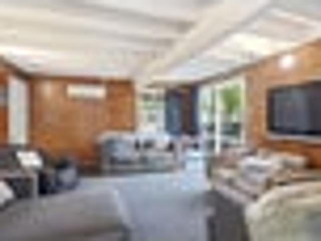 House for rent in Otakou