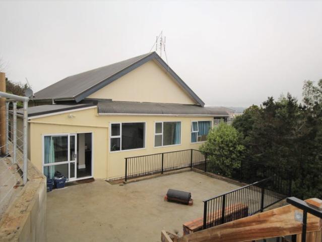 House for rent in Otakou