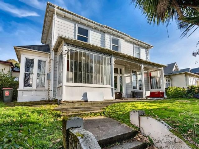 House for rent in Otakou