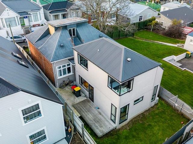 House for rent in Otakou