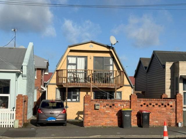 House for rent in Otakou
