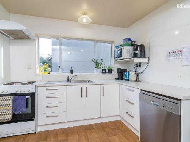 House for rent in Otakou