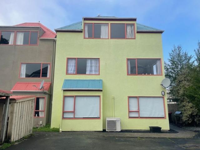 House for rent in Otakou
