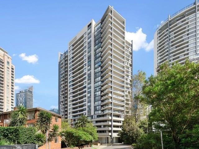 Apartment for rent in Lower North Shore, Sydney