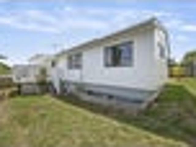 House for sale in Oroua County