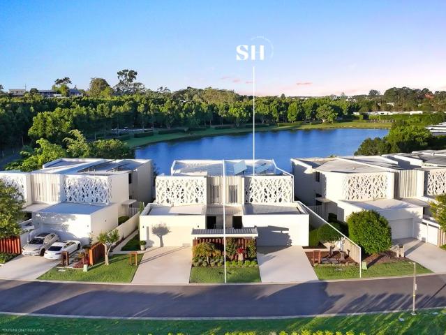 Townhouse for sale in Fernbrook, Queensland