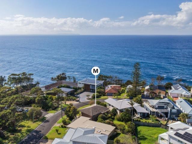 House for sale in Mollymook Beach, New South Wales