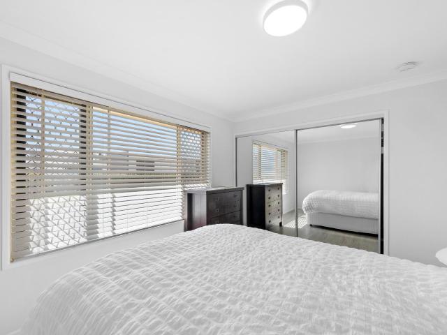 Apartment for sale in Kearneys Spring, Queensland