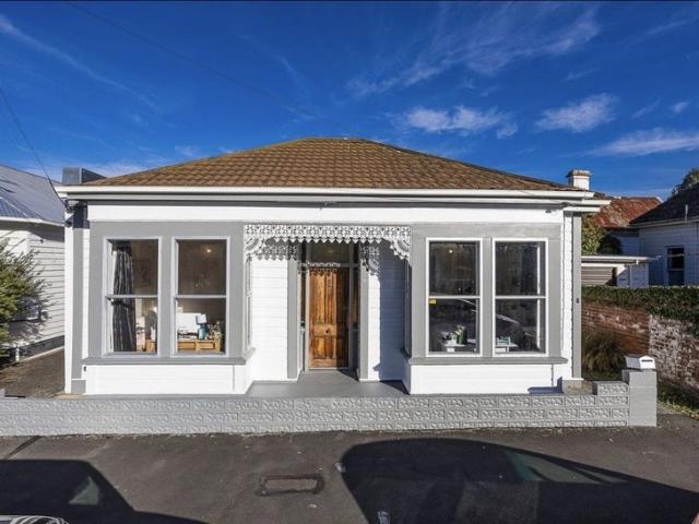 House for rent in Otakou