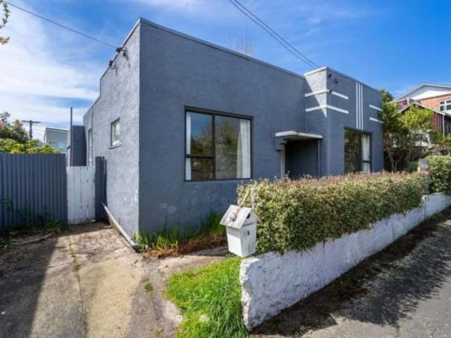 House for rent in Otakou
