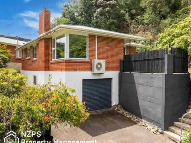 House for rent in Otakou