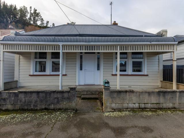 House for rent in Otakou
