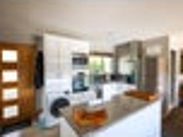 House for rent in Otakou