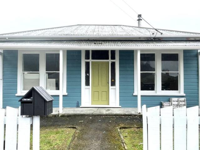 House for rent in Otakou
