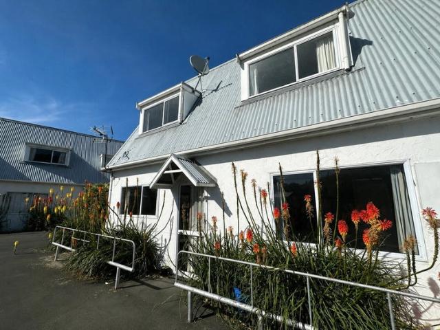 House for rent in Otakou