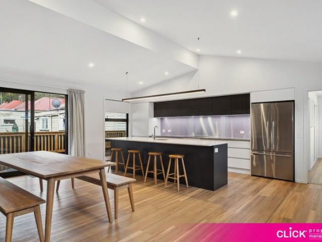 House for rent in Otakou