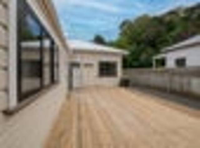 House for rent in Otakou