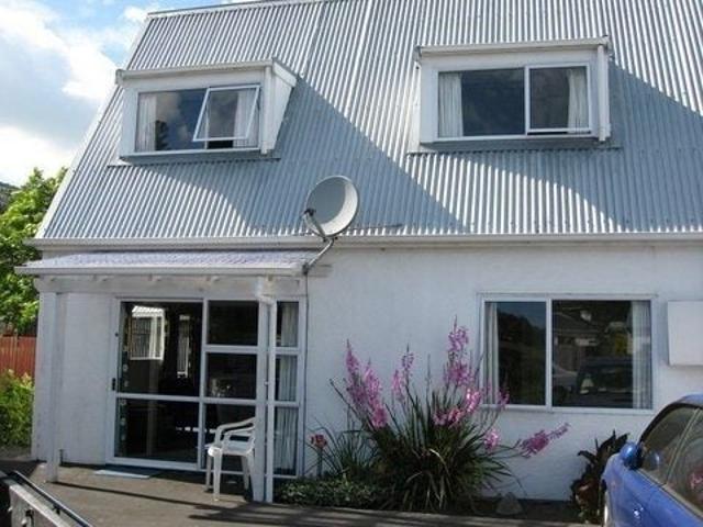 House for rent in Otakou