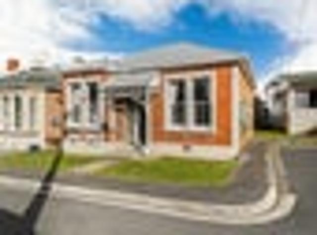 House for rent in Otakou