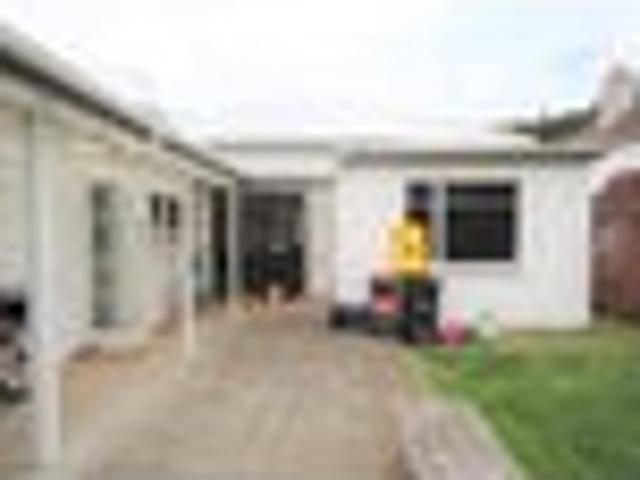 House for rent in Otakou