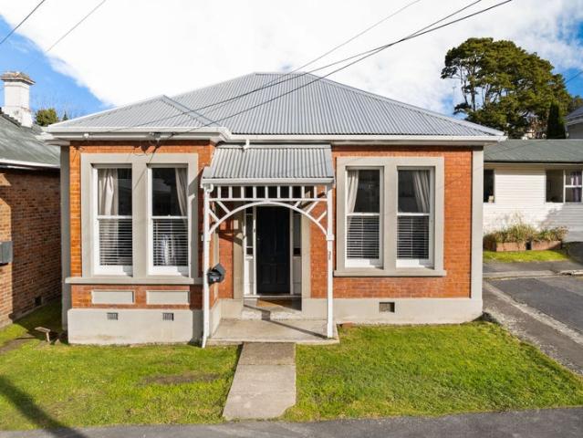 House for rent in Otakou