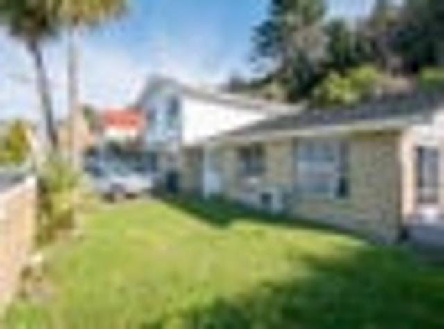 House for rent in Otakou